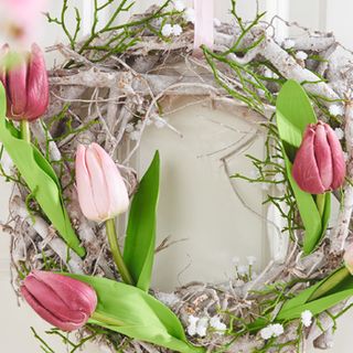 Spring door wreath