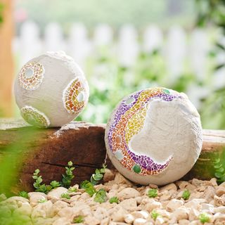Mosaic garden balls