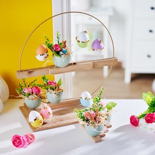 Decorative ring as an Easter table decoration