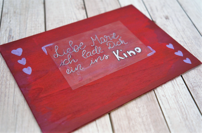 Rubbelkarte zum Valentinstag: Folie aufkleben Valentinskarte mit Rubbelfeld einfach selber machen - Kostenlose Anleitung