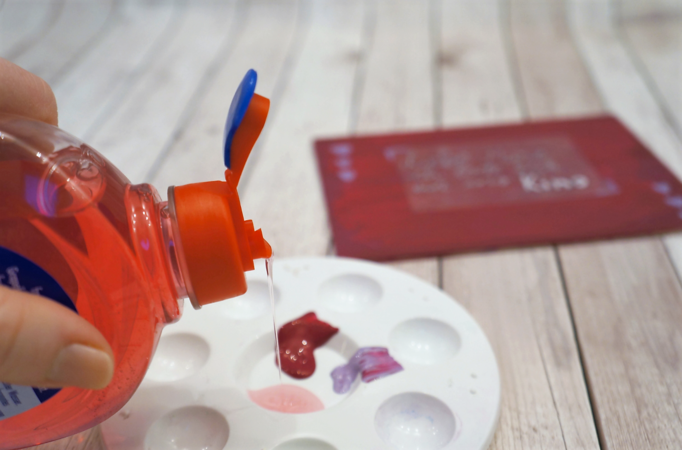 Rubbelkarte zum Valentinstag: Farbe mischen Rubbelkarte zum Valentinstag mit eigener Farbe zum Rubbeln