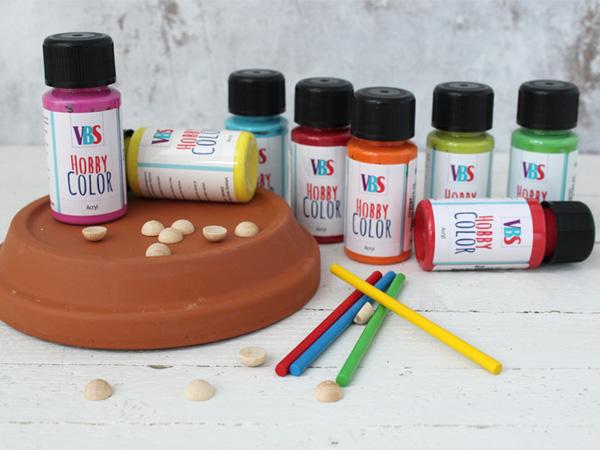 Sonnenuhr: Materialien Mit einfachen Materialien in kurzer Zeit eine Sonnenuhr basteln