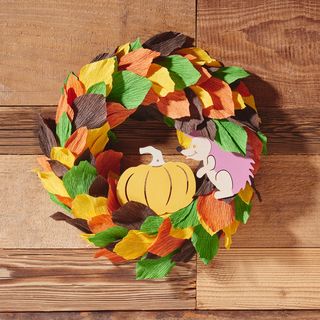 Autumn wreath with crepe paper